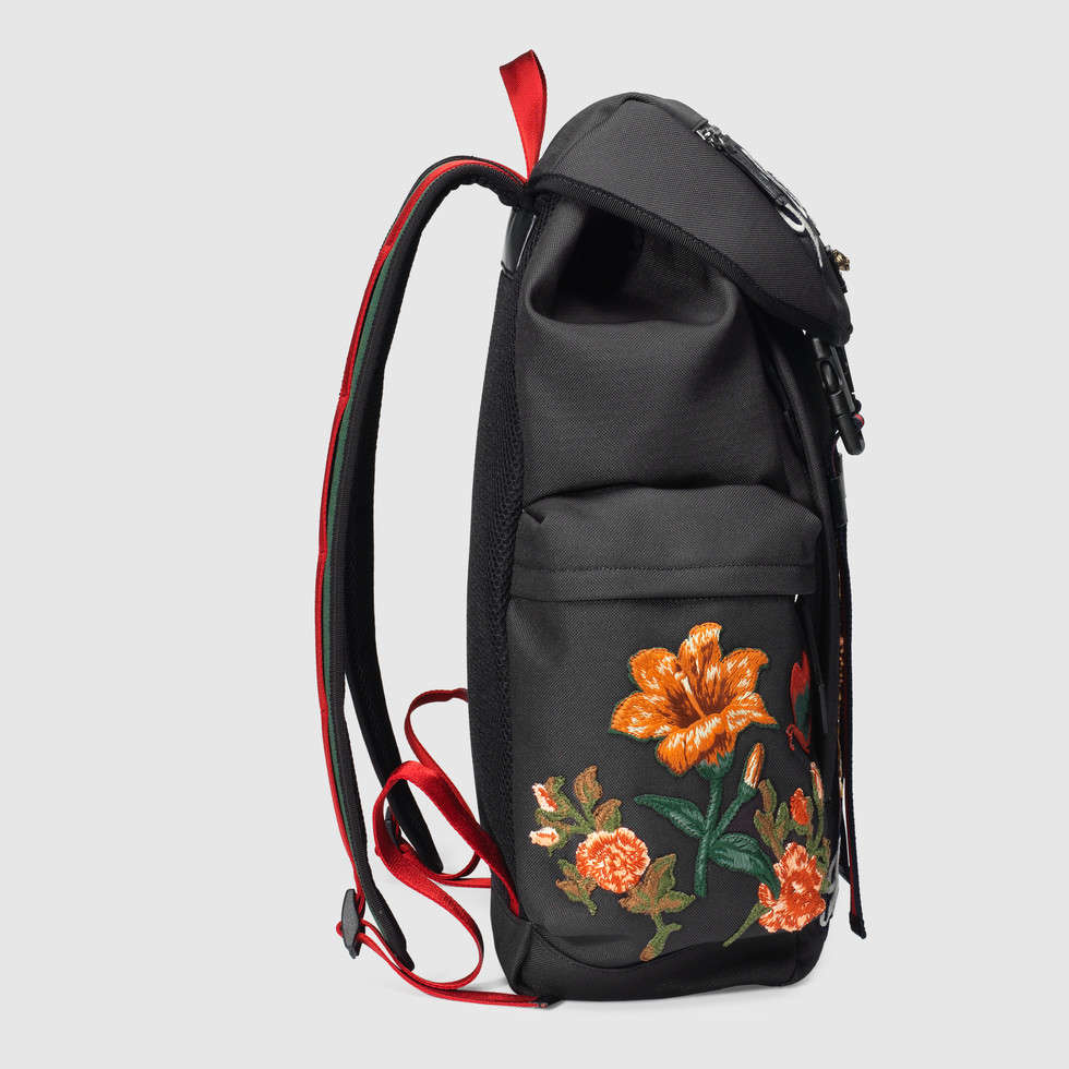 429037_K1NAX_8676_004_070_0000_Light-Techpack-with-embroidery